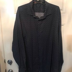 Men’s long sleeve dress shirt